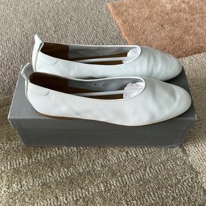 Everlane Day Glove Flats
